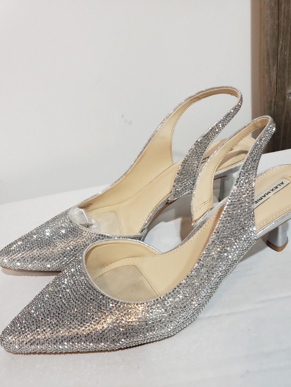Alex Marie Silver Rhinestone Slingback Kitten Heels Like New Condition Size 10